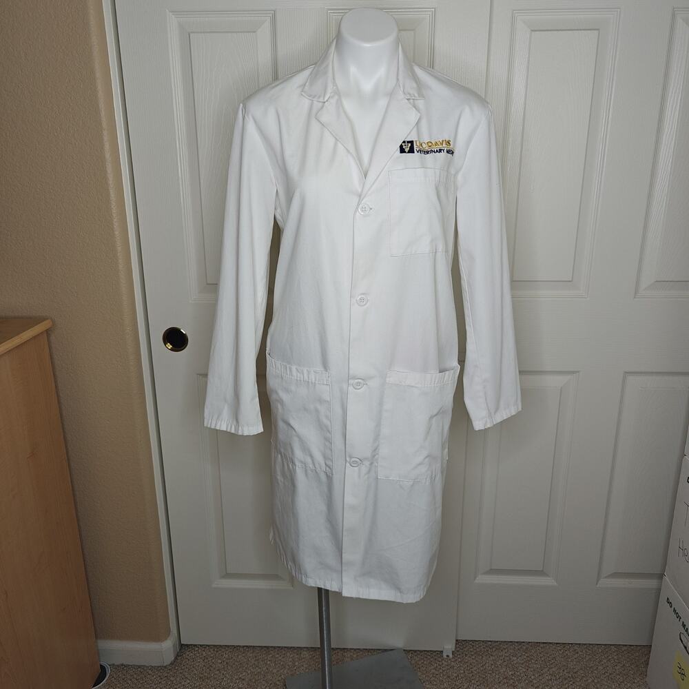 Fashion Seal Healthcare professional lab coat sz XS